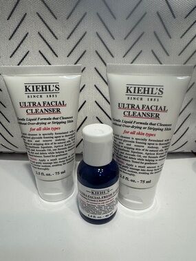 Kiehl's Ultra Facial Cleanser (2) & Facial Toner -
